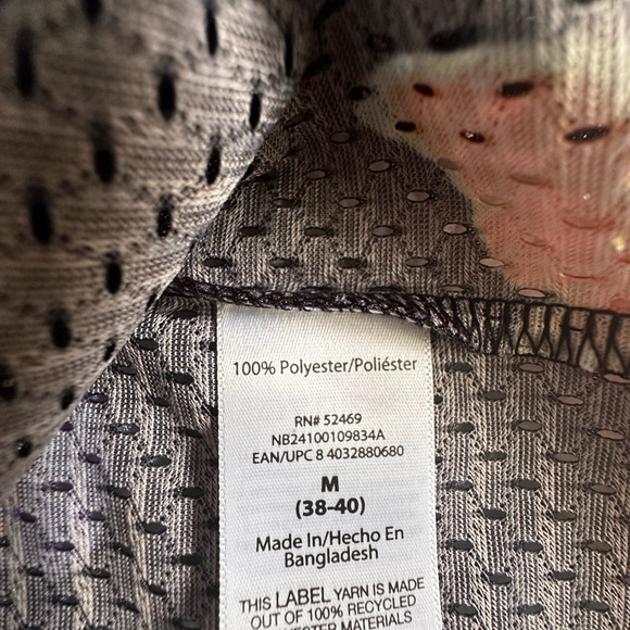 NWT Men’s Sleeveless. M. New w. Tag . - Picture 8 of 9